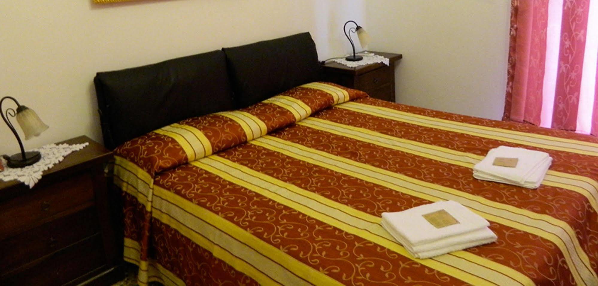 Crispi Bed & Breakfast